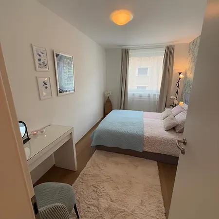 Luxury Res - With Parking Apartman *
