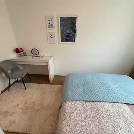 Luxury Res - With Parking Apartman